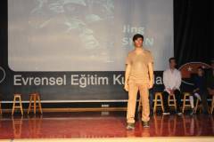 Evrensel Kolej